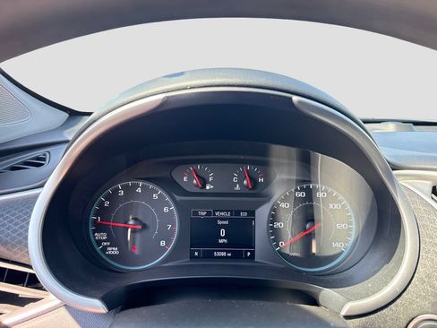 Used 2022 Chevrolet Malibu LS w/ Driver Confidence Package II FWD image 17