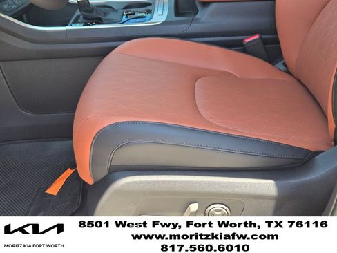 New 2026 Kia Carnival EX FWD image 20
