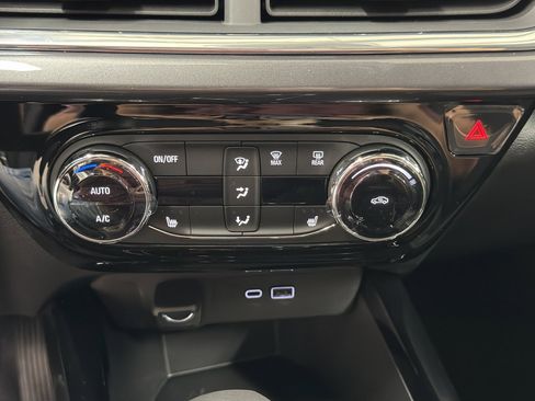 New 2026 Chevrolet Trax ACTIV FWD image 24