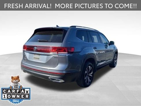 Used 2024 Volkswagen Atlas SE image 4