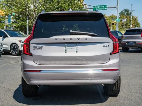 New 2027 Volvo XC90 B6 Plus AWD/4WD image 6