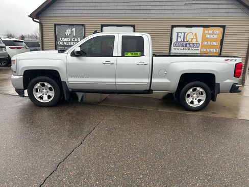 Used 2017 Chevrolet Silverado 1500 LT w/ All Star Edition image 8