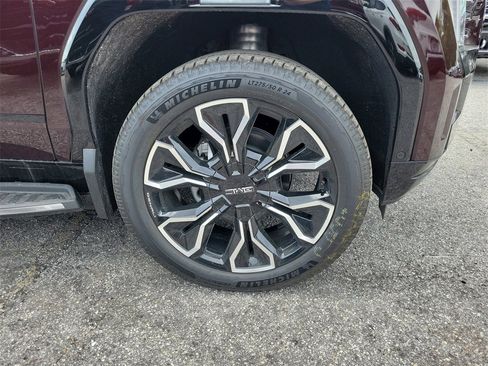 New 2025 GMC Sierra EV Denali image 3