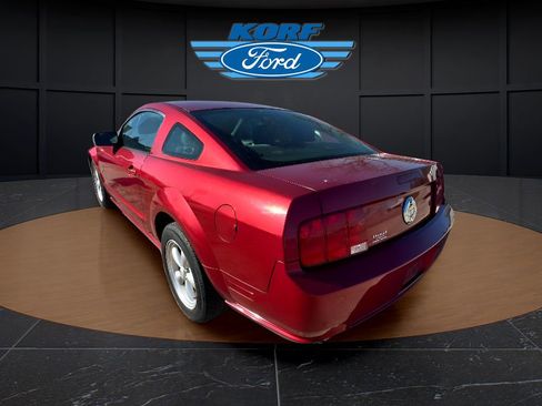 Used 2007 Ford Mustang GT image 3