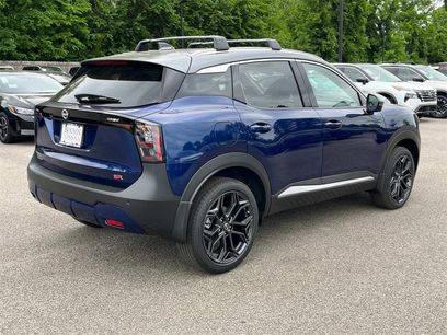 New 2025 Nissan Kicks SR