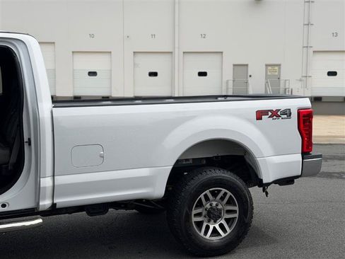 Used 2018 Ford F350 XLT w/ XLT Value Package AWD/4WD image 22