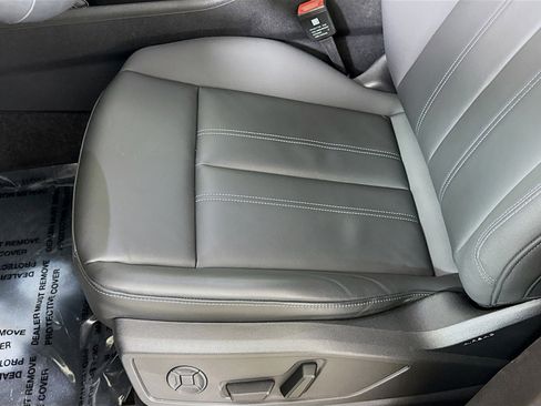 Certified 2025 Audi Q5 Premium Plus w/ Premium Plus image 12