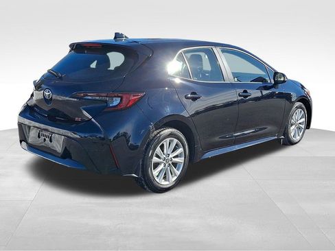 Used 2024 Toyota Corolla SE w/ SE Package image 6