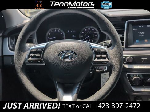 Used 2018 Hyundai Sonata SE FWD image 17