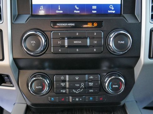 Used 2021 Ford F250 Lariat w/ Chrome Package image 66