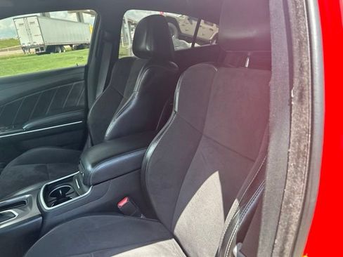 Used 2023 Dodge Charger R/T w/ Plus Group RWD image 34