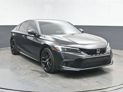 Used 2023 Honda Civic Sport Touring image 2
