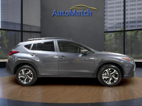 Used 2025 Subaru Crosstrek 2.5i Premium AWD/4WD image 12