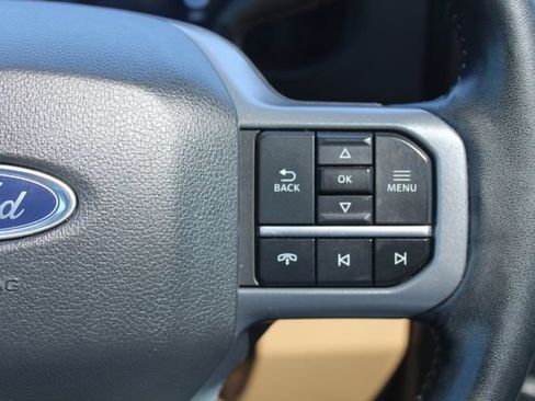 Used 2023 Ford F250 Lariat w/ Lariat Ultimate Package AWD/4WD image 25