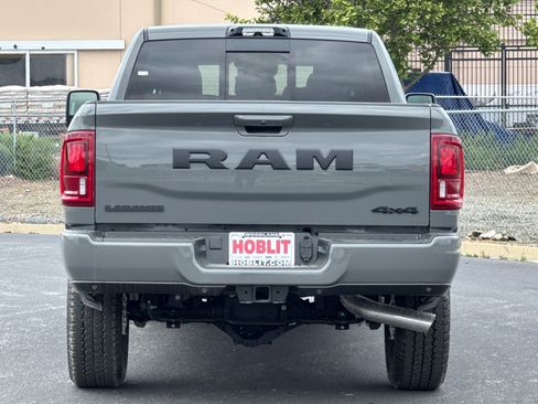 New 2026 RAM 2500 Laramie AWD/4WD image 4