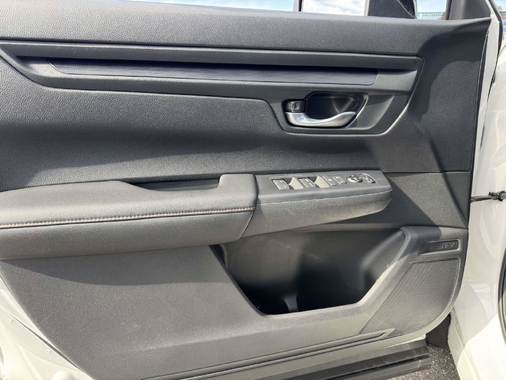 Used 2023 Honda CR-V Sport image 16