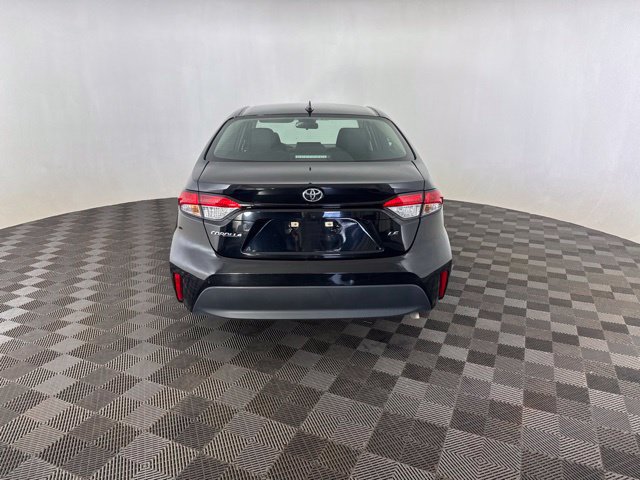 Used 2024 Toyota Corolla LE FWD image 6