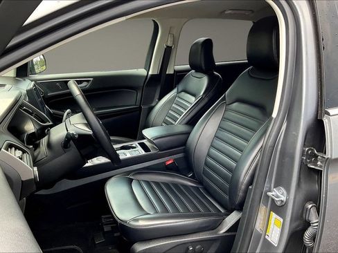 Used 2024 Ford Edge SEL AWD/4WD image 25