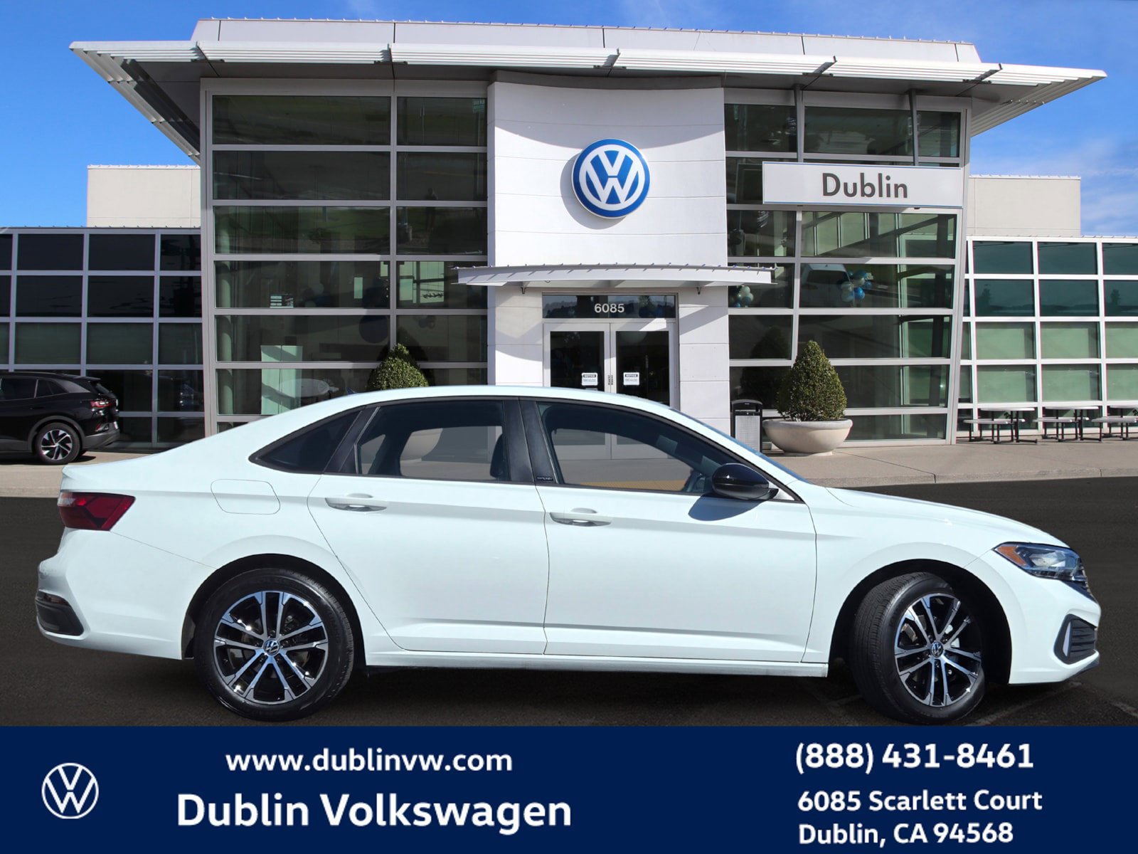 Certified 2023 Volkswagen Jetta Sport FWD image 3