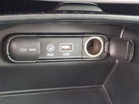 Used 2017 Kia Sorento AWD w/ LX Convenience Package image 26