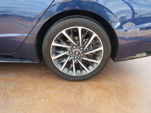 Used 2022 Hyundai Sonata Limited w/ Cargo Package image 7