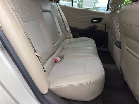 Used 2015 Chevrolet Malibu LT w/ Power Convenience Package FWD image 8