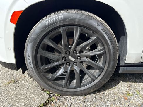 Used 2023 Cadillac Escalade Sport Platinum w/ LPO, ONYX Package image 7