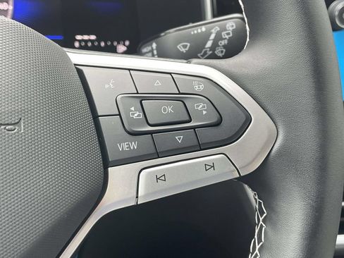 New 2026 Volkswagen Taos SE AWD/4WD image 25