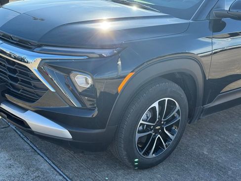 New 2026 Chevrolet TrailBlazer LT w/ Convenience Package image 2