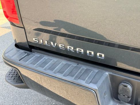 Used 2017 Chevrolet Silverado 1500 LT w/ All Star Edition AWD/4WD image 11