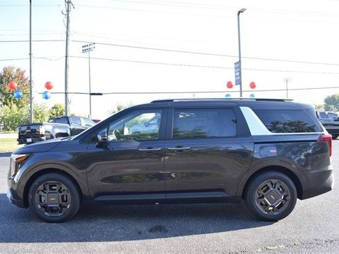 New 2026 Kia Carnival EX image 7