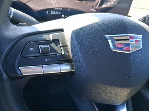 Used 2024 Cadillac XT4 Luxury w/ LPO, Floor Liner Package FWD image 11