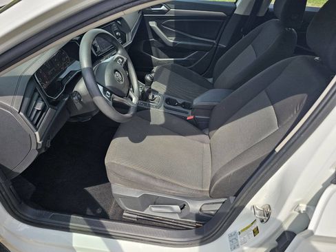 Used 2019 Volkswagen Jetta S image 7