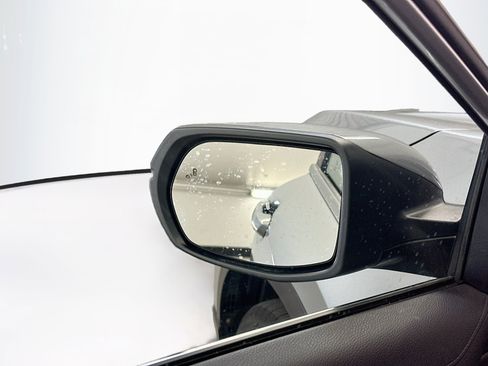 Used 2021 Honda CR-V EX image 16