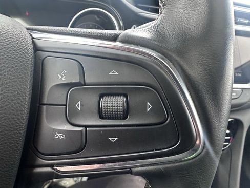 Used 2023 Buick Encore GX Essence w/ Experience Buick Package image 20