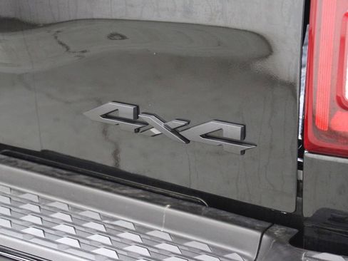 New 2026 RAM 2500 Big Horn AWD/4WD image 39