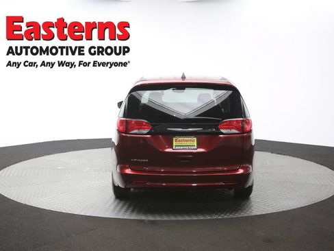 Used 2023 Chrysler Voyager LX FWD image 36