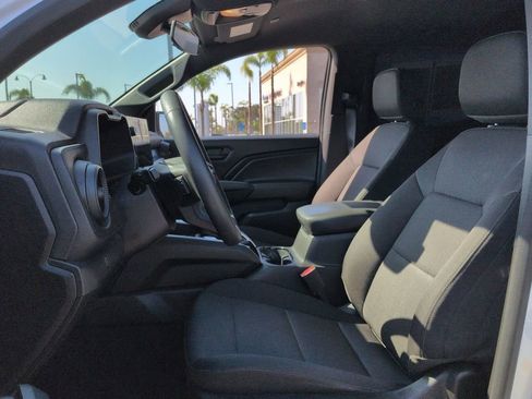 Used 2023 Chevrolet Colorado Trail Boss w/ Technology Package AWD/4WD image 20