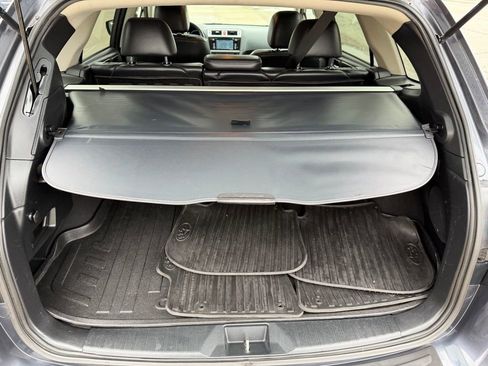 Used 2015 Subaru Outback 2.5i Limited image 14