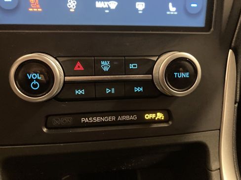 Certified 2022 Ford Edge SEL w/ Convenience Package image 20