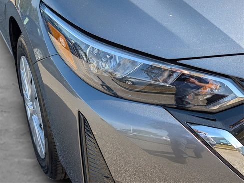 New 2025 Nissan Sentra S image 9