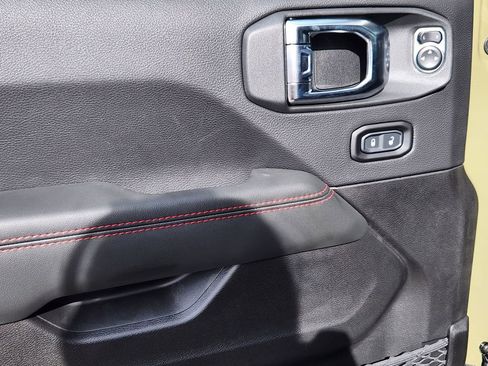 New 2025 Jeep Wrangler Rubicon image 19