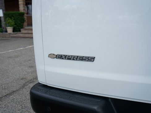 Used 2023 Chevrolet Express 2500 Extended w/ Driver Convenience Package RWD image 43