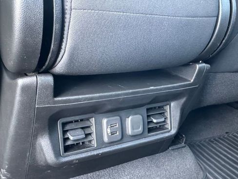 Used 2021 Chevrolet Silverado 1500 LT w/ Texas Edition Plus image 28