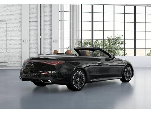 Certified 2025 Mercedes-Benz CLE 300 4MATIC Cabriolet image 21
