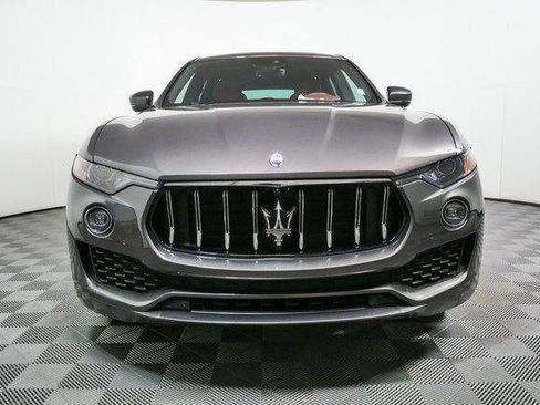Certified 2023 Maserati Levante GT AWD/4WD image 36