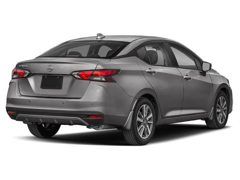 Used 2025 Nissan Versa SV FWD image 2