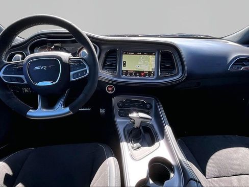 Used 2023 Dodge Challenger SRT Hellcat w/ Driver Convenience Group image 7