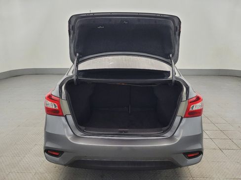 Used 2019 Nissan Sentra S FWD image 29
