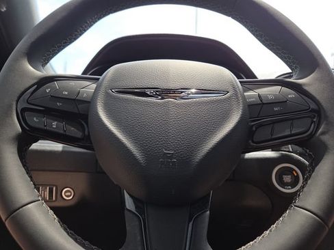 Used 2023 Chrysler 300 S RWD image 33